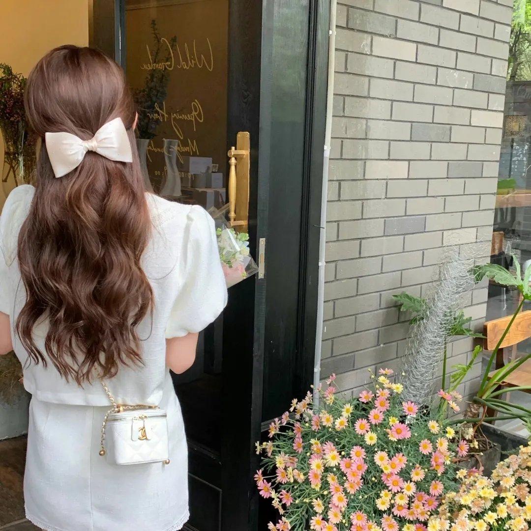 女人世上